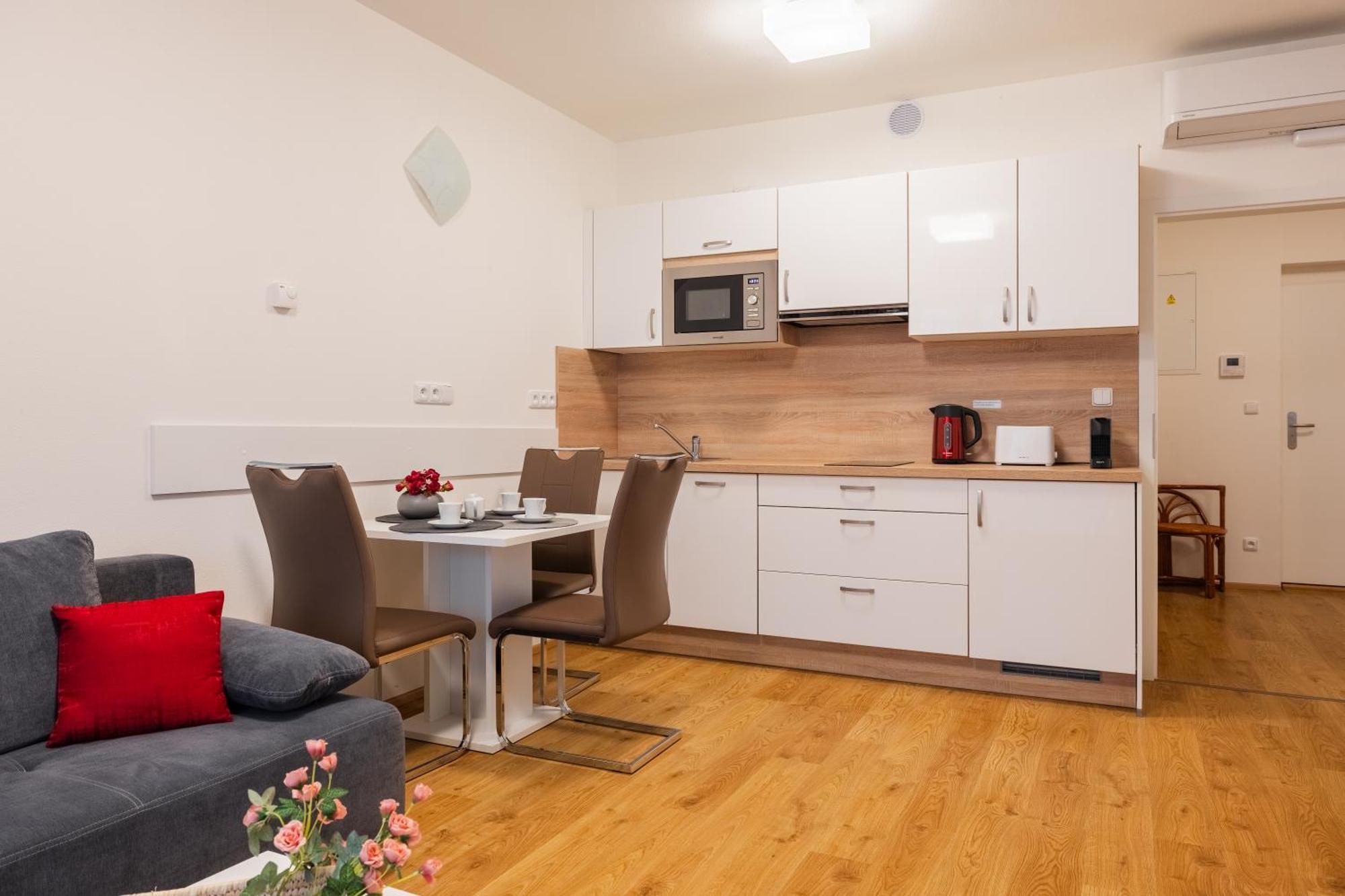 Apartmany Viva เชบอนย์ ภายนอก รูปภาพ